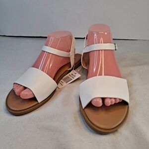 XOXO Malee Sandals Womens White Faux Leather Ankle Strap Buckle Flats